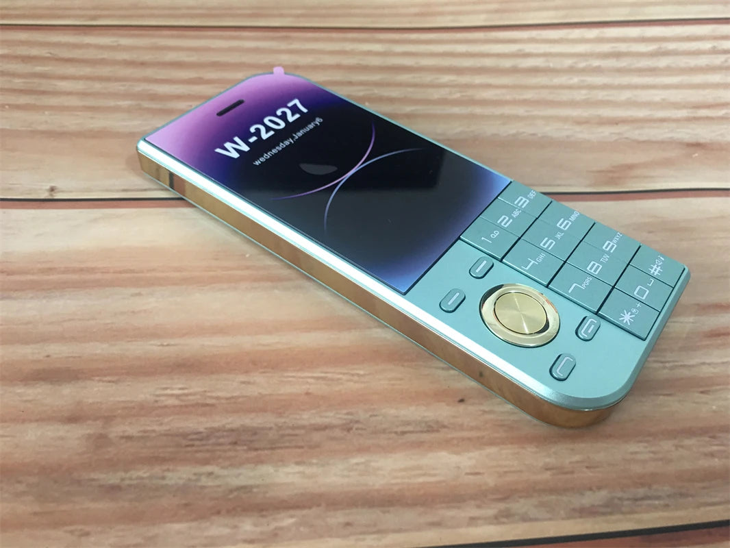 2025 New Push Button Mobile Phone 2.8' Three SIM 3SIM Bluetooth Flashlight MP3 Wireless FM Camera Vibration BigHorn CellPhone