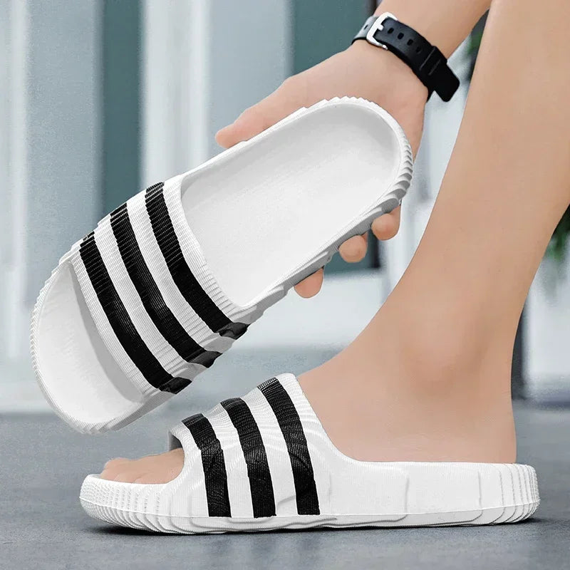 2025 Summer Men Fashion Massage Slippers Indoor/Outdoor Sandals Beach Thick Sole Male Slides Summer Non-Slip Shower Slippers