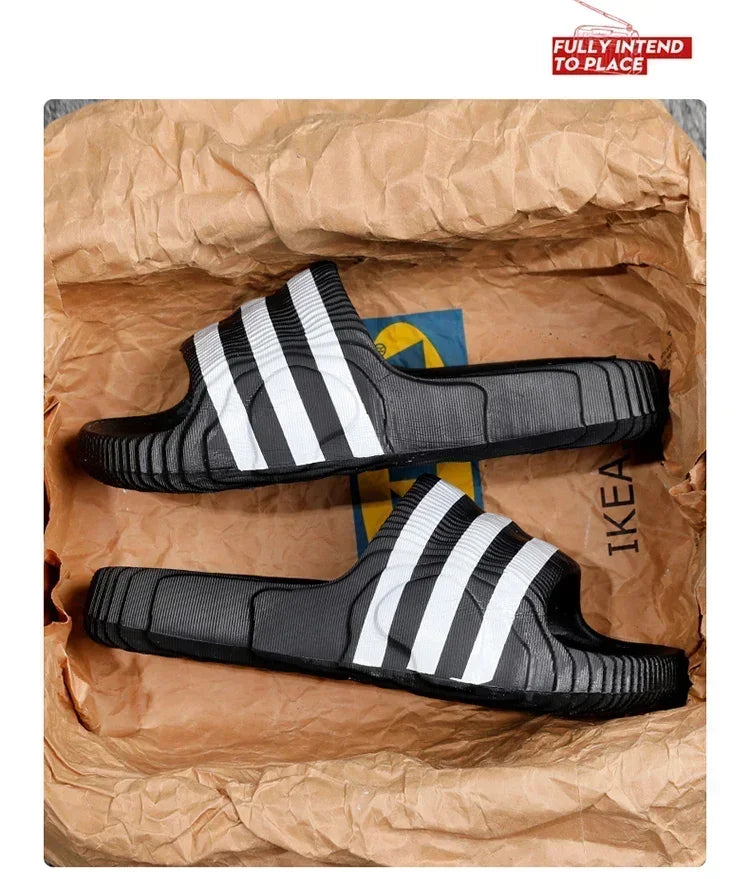 2025 Summer Men Fashion Massage Slippers Indoor/Outdoor Sandals Beach Thick Sole Male Slides Summer Non-Slip Shower Slippers