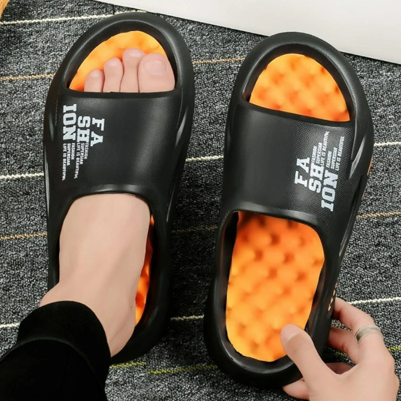Summer Men's Slippers Massage Slippers EVA Lightweight Beach Casual Shoes Indoor Soft Sole Slippers Platform Outdoor Men Sandals