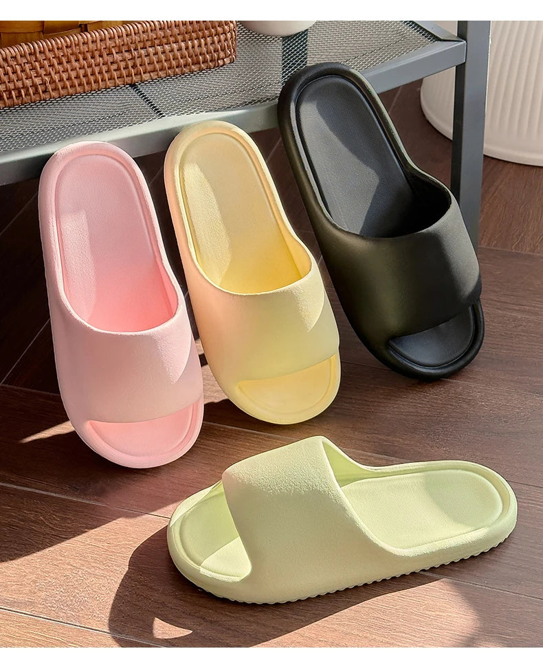 Fashion Men's Summer Ligtweight EVA Indoor Home Sandals Slippers Shoes Men Slippers Outdoor Students Women Comfortable Slides