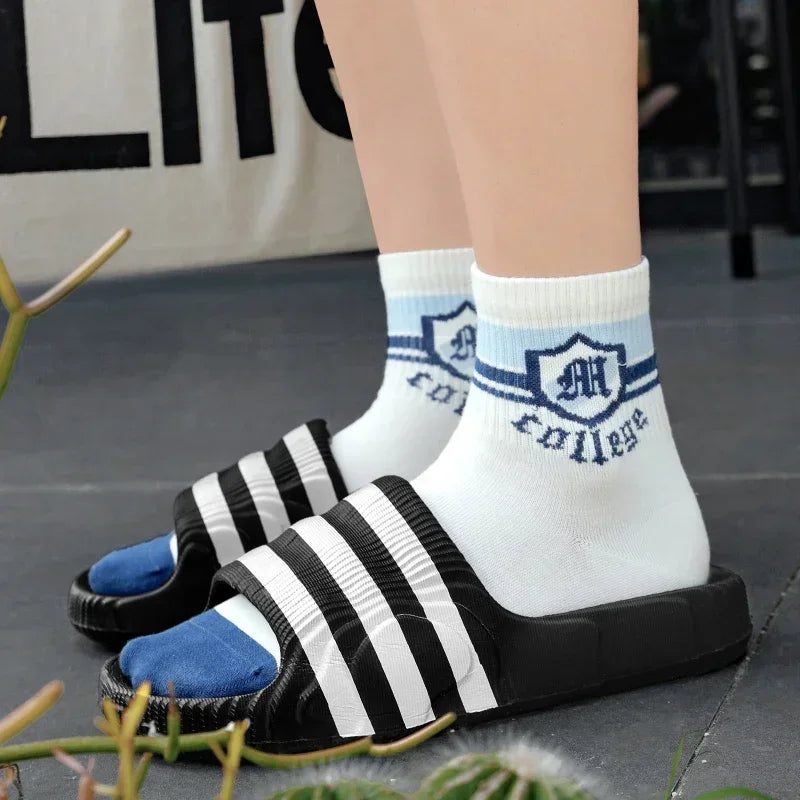 2025 Summer Men Fashion Massage Slippers Indoor/Outdoor Sandals Beach Thick Sole Male Slides Summer Non-Slip Shower Slippers