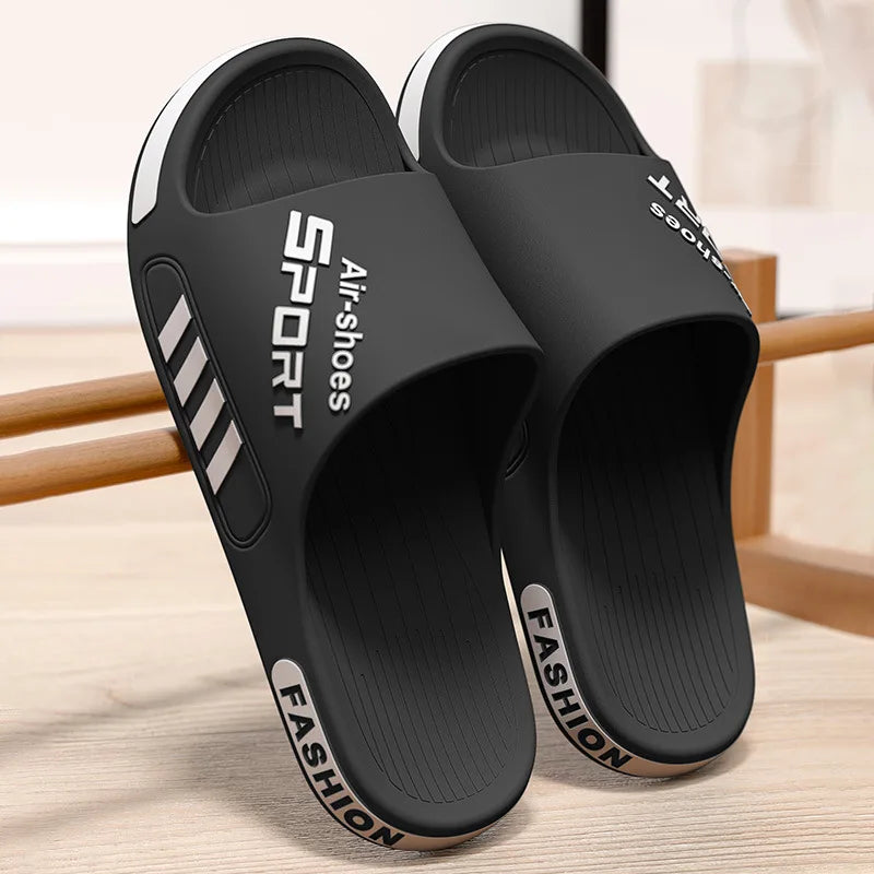 Fashion Men's Slippers Soft Sole Non-slip Men Flip Flops Comfortable Large Size Outdoor Beach Sandals Man Home Bathroom Slippers
