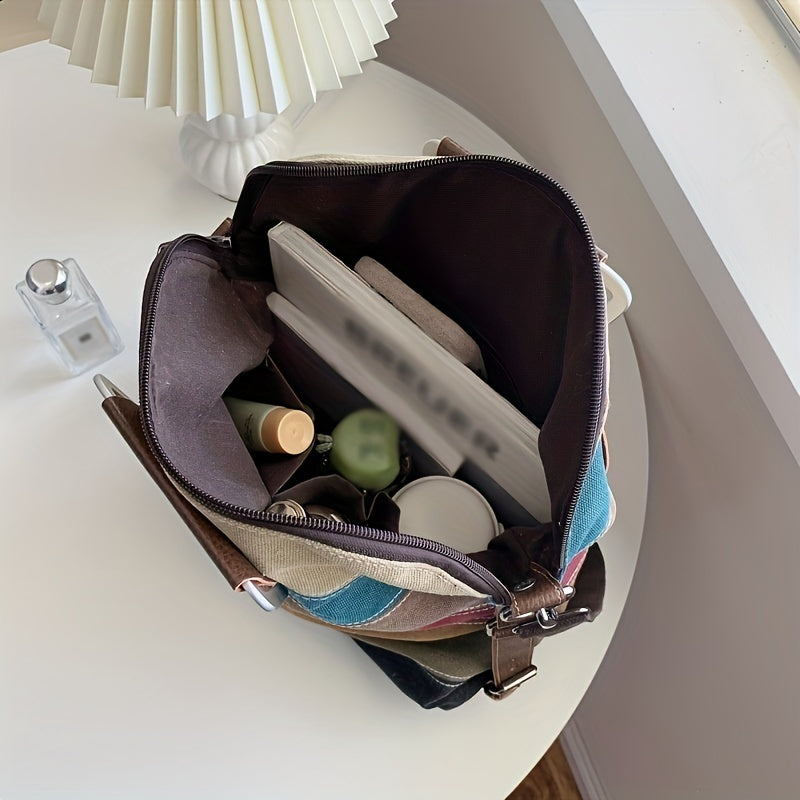 Fashionable Striped Canvas Backpack - Versatile Women's Daypack with Secure Zip Closure & Comfy Shoulder Straps