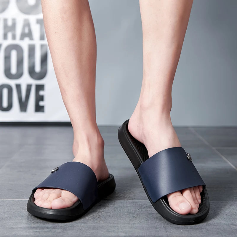 Men's Slippers Summer Non-Slip Casual Sandals Platform House Shoes Indoor Bathroom Slides Outdoor Casual Beach Shoes Flip-flop