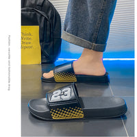 Men New Slippers Beach Summer Sandals Lightweight Non Slip Home Flip Flops Men Fashion Shoes EVA Design Slides Outdoor Orginal