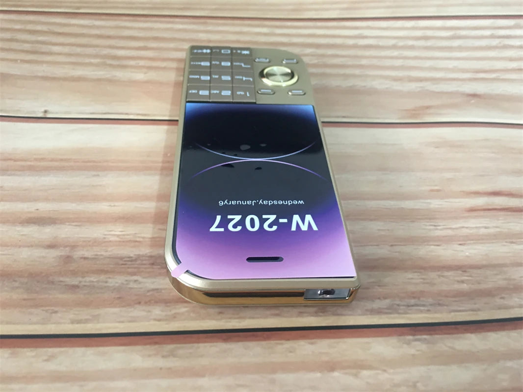 2025 New Push Button Mobile Phone 2.8' Three SIM 3SIM Bluetooth Flashlight MP3 Wireless FM Camera Vibration BigHorn CellPhone