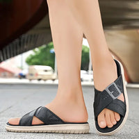 Summer Men's Sandals Fashionable Casual Beach Holiday Slippers Men's Lightweight Shoes New Outdoor Comfortable Casual Sandals