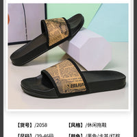 Mens Slides Fashion Summer Luxury Slippers Cushion Beach Solid Slides Indoor Bathroom Anti Slip House Male Sandals