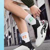 High-quality Men Basketball Shoes for Women Leather Basketball Sneakers Men Outdoor Rubber Anti Slip Sports Training Shoes Male