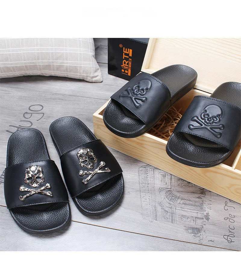 2025 New Arrival Men Genuine Leather Skull Slippers Men's Solid Flat Non-slip Rubber Soles Metal Skull Slides Unisex