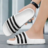 2025 Summer Men Fashion Massage Slippers Indoor/Outdoor Sandals Beach Thick Sole Male Slides Summer Non-Slip  Shower Slippers