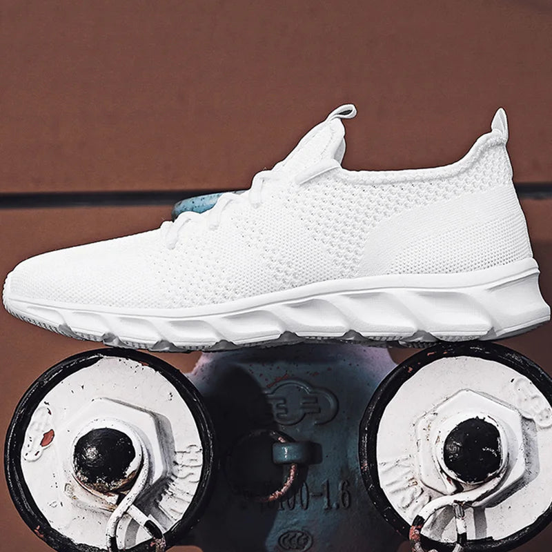 Mens Running Shoes Soft Soles Wear-resistant Breathable Sports Shoes Mesh Outdoor Fashion Big Size Tennis Shoes for Men