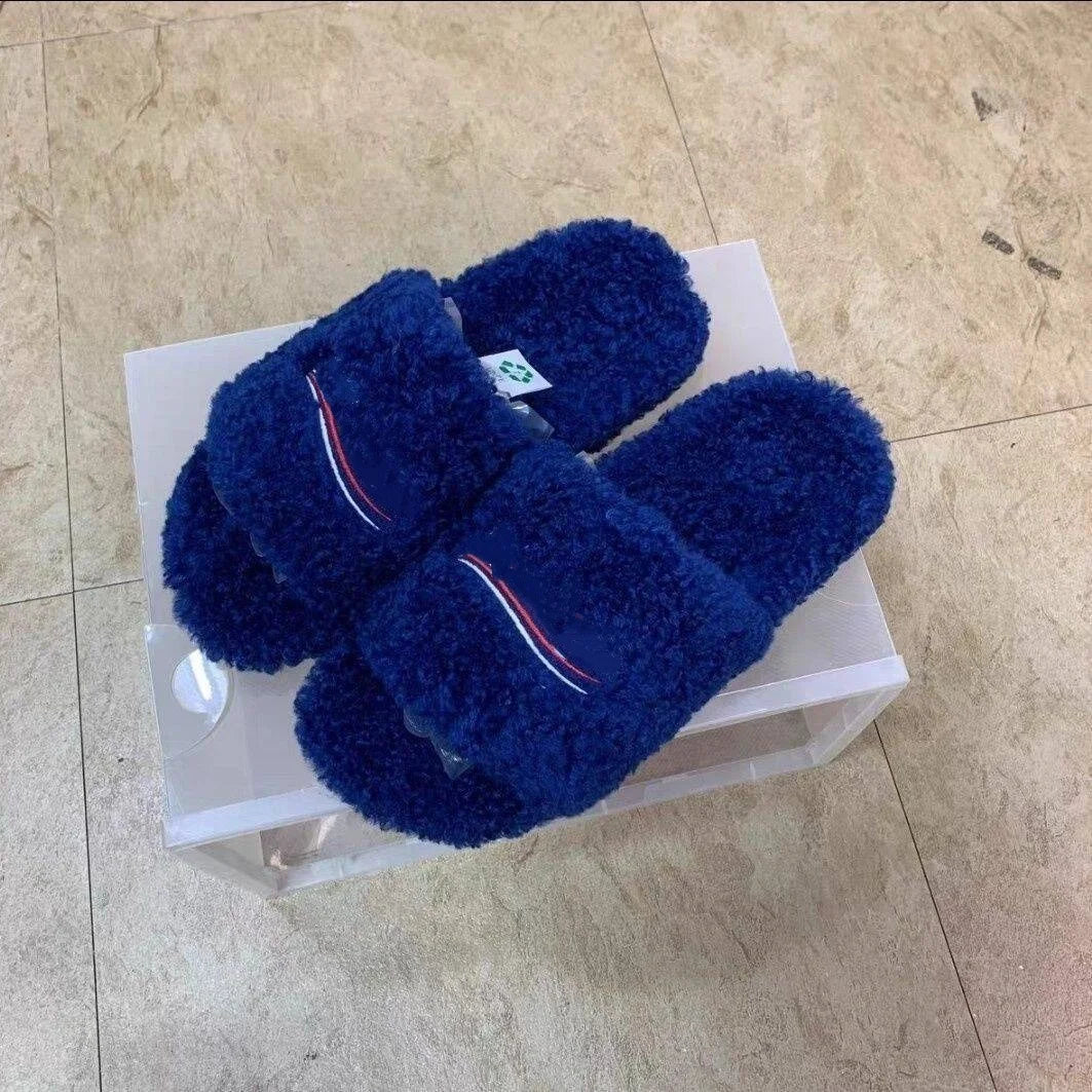 2025 Summer New Men's and Women's Same Style Fashionable, Simple and Casual Beach Sandals