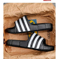 2025 Summer Men Fashion Massage Slippers Indoor/Outdoor Sandals Beach Thick Sole Male Slides Summer Non-Slip  Shower Slippers