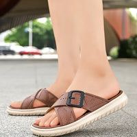 Breathable Summer Flip Flops Men Lightweight Quick Drying Slippers Comfortable Indoor and Outdoor Slides Waterproof Beach Shoes