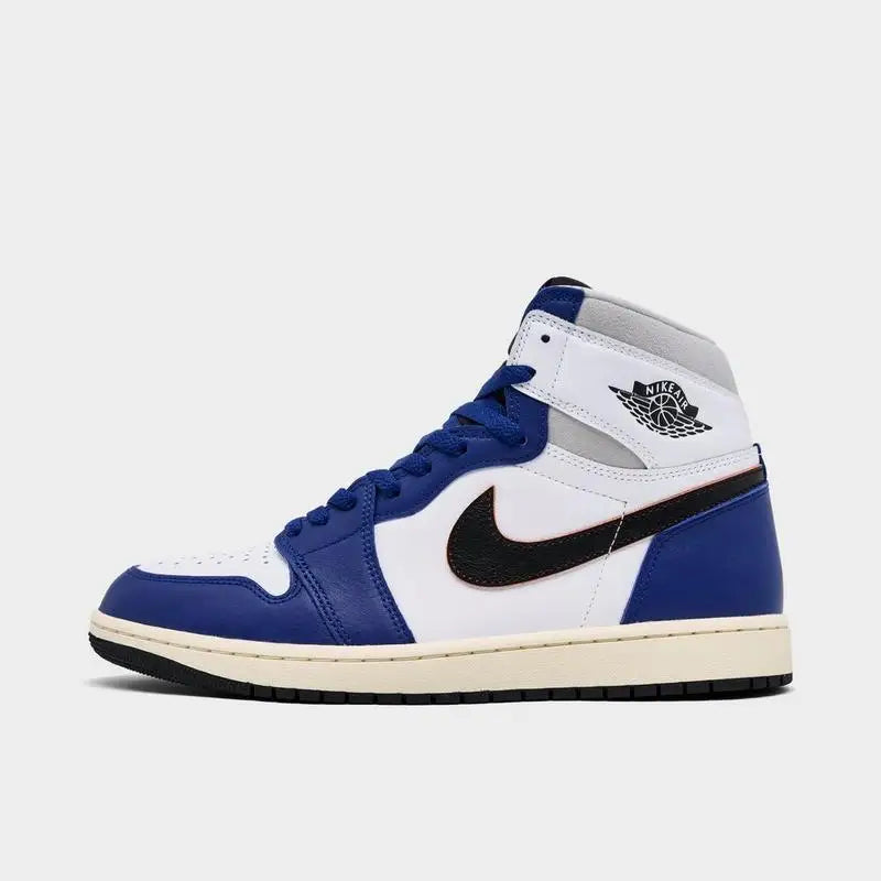 Jordan | Men's Air Jordan Retro 1 High OG Casual Shoes