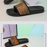 Mens Slides Fashion Summer Luxury Slippers Cushion Beach Solid Slides Indoor Bathroom Anti Slip House Male Sandals