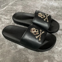 2025 New Arrival Men Genuine Leather Skull Slippers Men's Solid Flat Non-slip Rubber Soles Metal Skull Slides Unisex