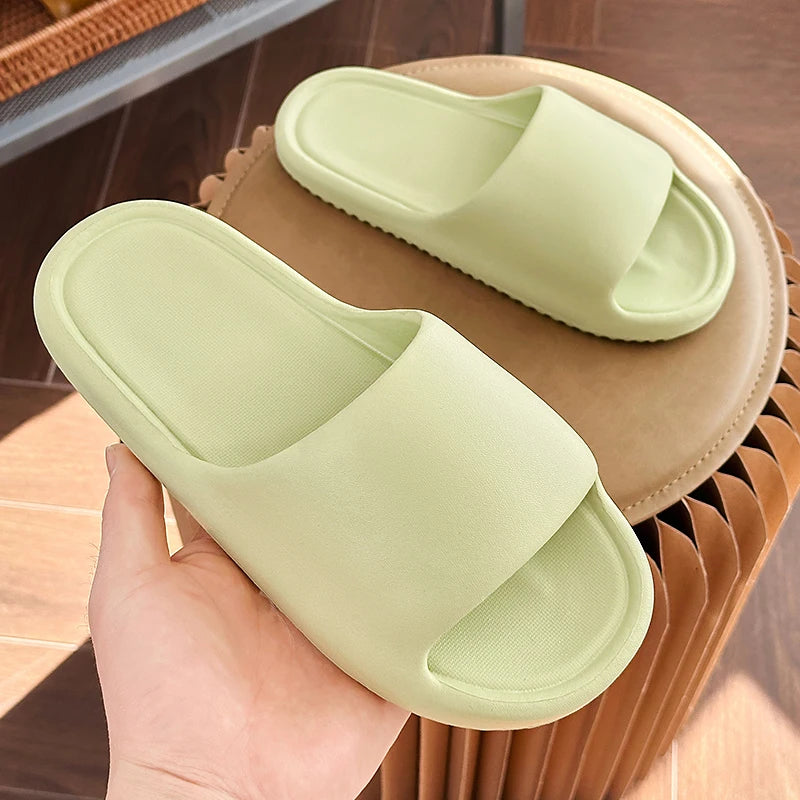 Fashion Men's Summer Ligtweight EVA Indoor Home Sandals Slippers Shoes Men Slippers Outdoor Students Women Comfortable Slides
