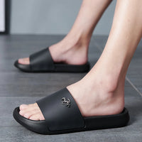 Men's Slide Sandals Soft Comfortable Non-Slip Slippers Indoor Outdoor Bathroom Beach Shoes Quick-Dry EVA Platform Lightweight