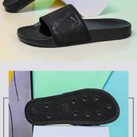 Mens Slides Fashion Summer Luxury Slippers Cushion Beach Solid Slides Indoor Bathroom Anti Slip House Male Sandals
