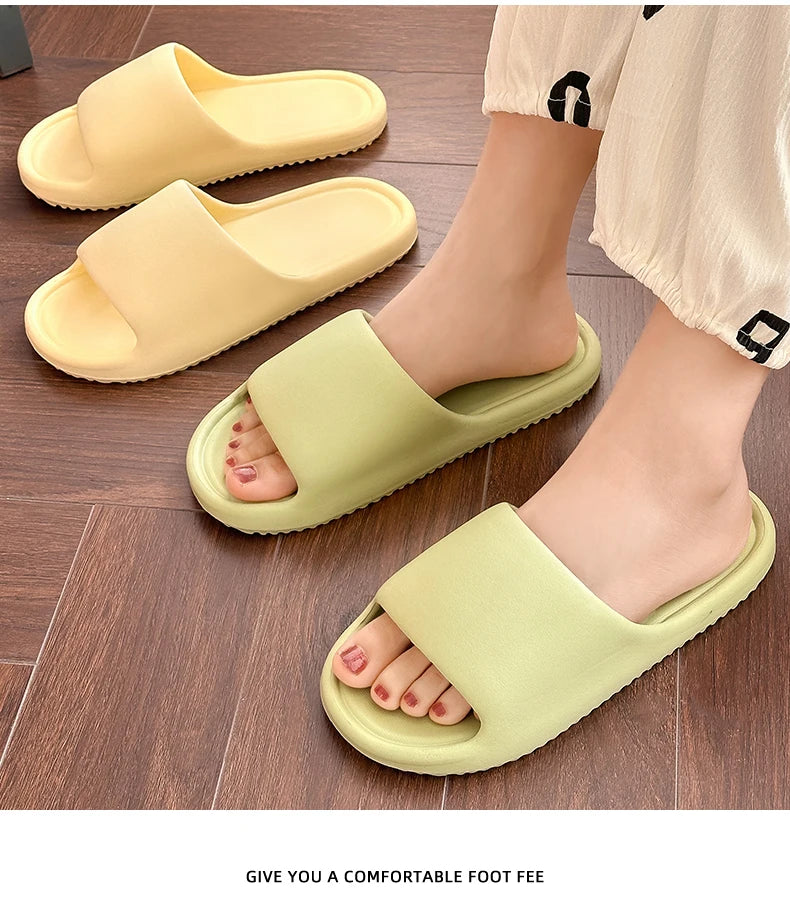 Fashion Men's Summer Ligtweight EVA Indoor Home Sandals Slippers Shoes Men Slippers Outdoor Students Women Comfortable Slides
