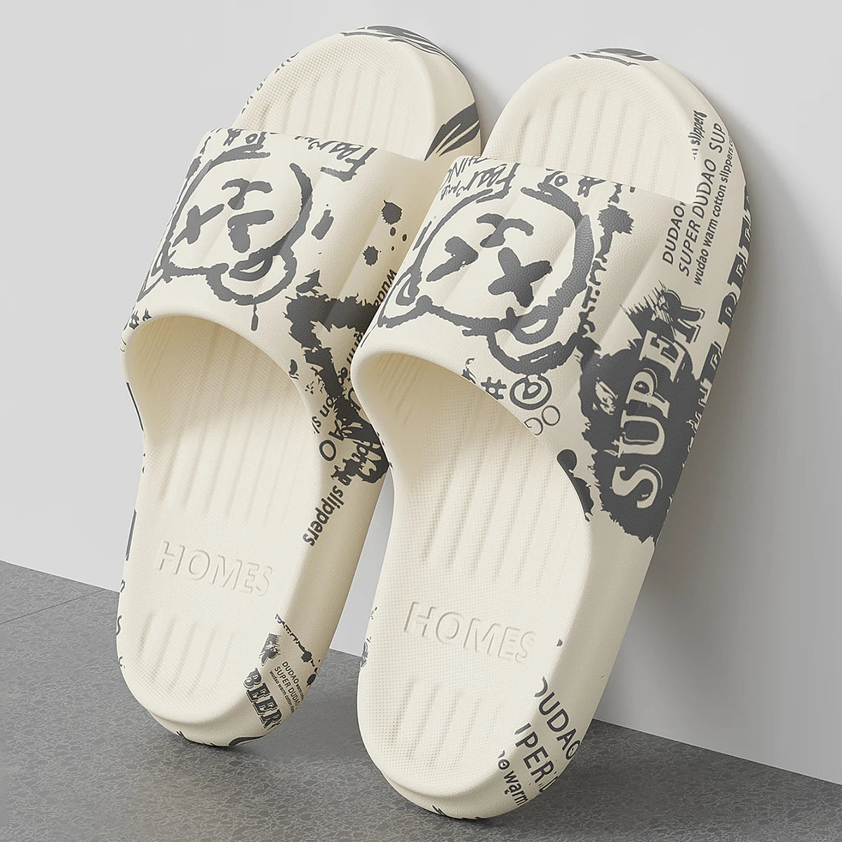 QYCKABY Fashion Printing Mens Slipper Trend Home Slides 2025 New Sandals Anti slip Cosy Soft Shoes Unisex Flip Flops Indoor Flat