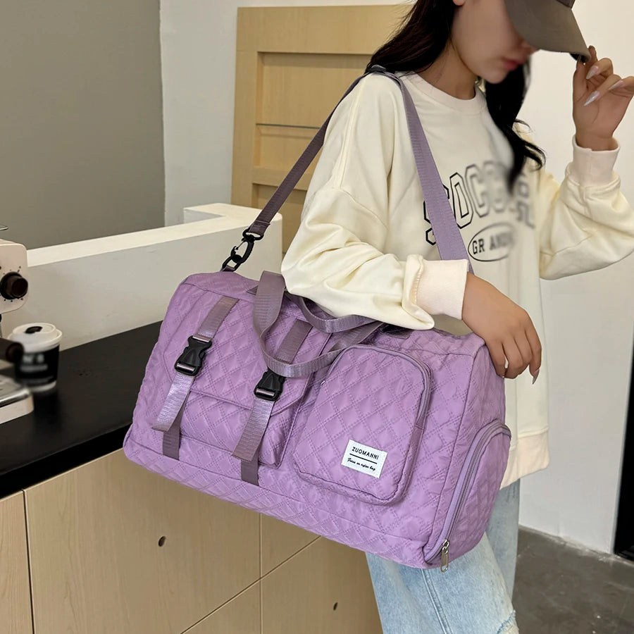 Durable Nylon Travel Duffle Bag, Portable Sports Gym Bag for Overnight Trips Shoulder Duffel Training Bag, Spacious Argyle