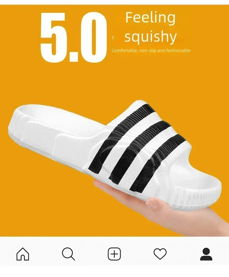 2025 Summer Men Fashion Massage Slippers Indoor/Outdoor Sandals Beach Thick Sole Male Slides Summer Non-Slip  Shower Slippers