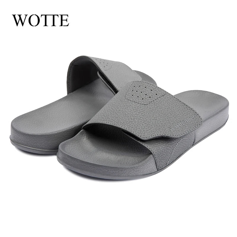 New Men Thick Bottom Slippers Platform Bathroom Slides Non Slip Trend Designer Shoes Female Beach Shoes Flip Flops Men Sandals