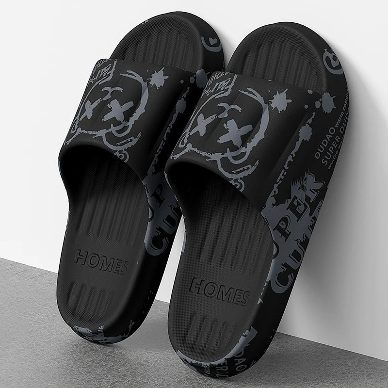 QYCKABY Fashion Printing Mens Slipper Trend Home Slides 2025 New Sandals Anti slip Cosy Soft Shoes Unisex Flip Flops Indoor Flat