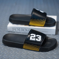 Men New Slippers Beach Summer Sandals Lightweight Non Slip Home Flip Flops Men Fashion Shoes EVA Design Slides Outdoor Orginal