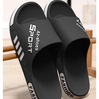 Fashion Men's Slippers Soft Sole Non-slip Men Flip Flops Comfortable Large Size Outdoor Beach Sandals Man Home Bathroom Slippers