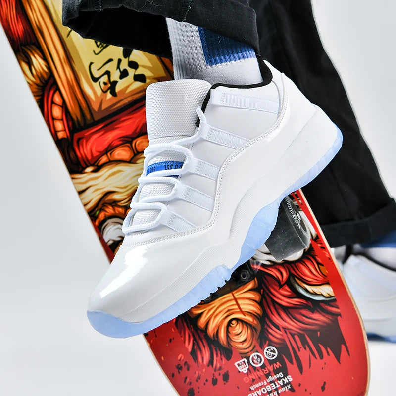 2025 New Spring and Summer Basketball Shoes for Male Students, Versatile Couple Models, Shock-Absorbing Sports Shoes