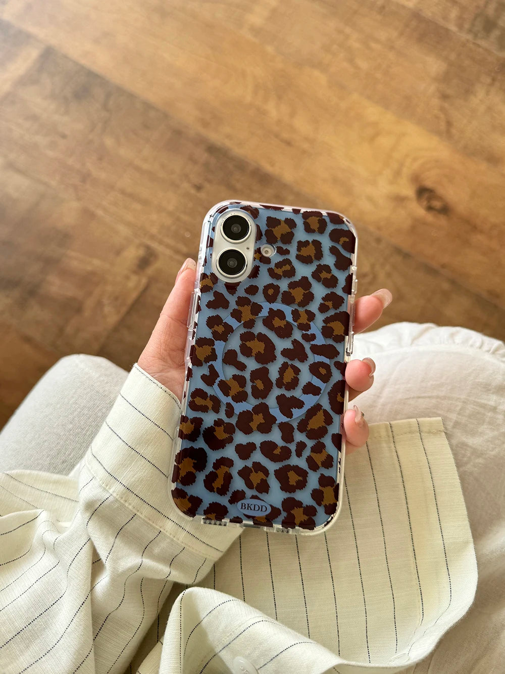 3D Luxury Leopard For Magsafe Grip Tok Phone Case for IPhone 17 16 15 13 Pro Max Wireless Charge Magnetic Stand Holder Cover